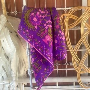 Vintage VERA silk square scarf